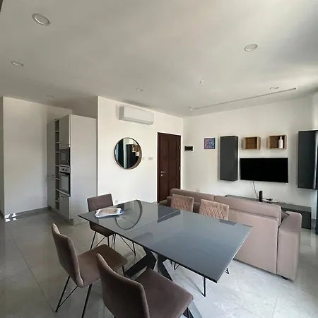 St Helen Apartamento